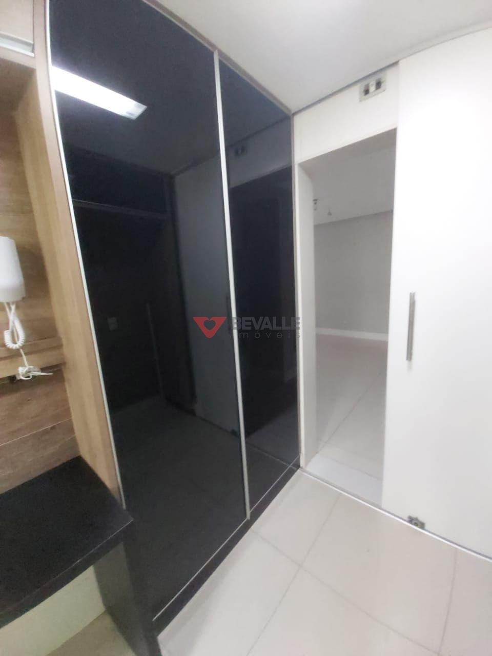 Apartamento à venda com 3 quartos, 1 suíte e 1 vaga no Campo Grande, Rio de Janeiro (RJ) — foto 28 de 30