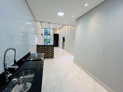 Casa em condomínio Horto Florestal Villagio – Sorocaba/SP 03dorm, 01 suíte, piscina, 01 Vaga de Garagem