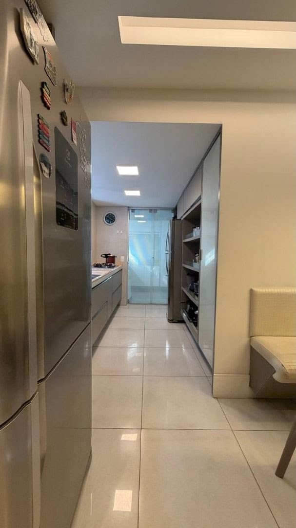 Apartamento à venda com 3 quartos, 3 suítes, 2 vagas e 250m² no Casa Forte, Recife (PE) — foto 17 de 30