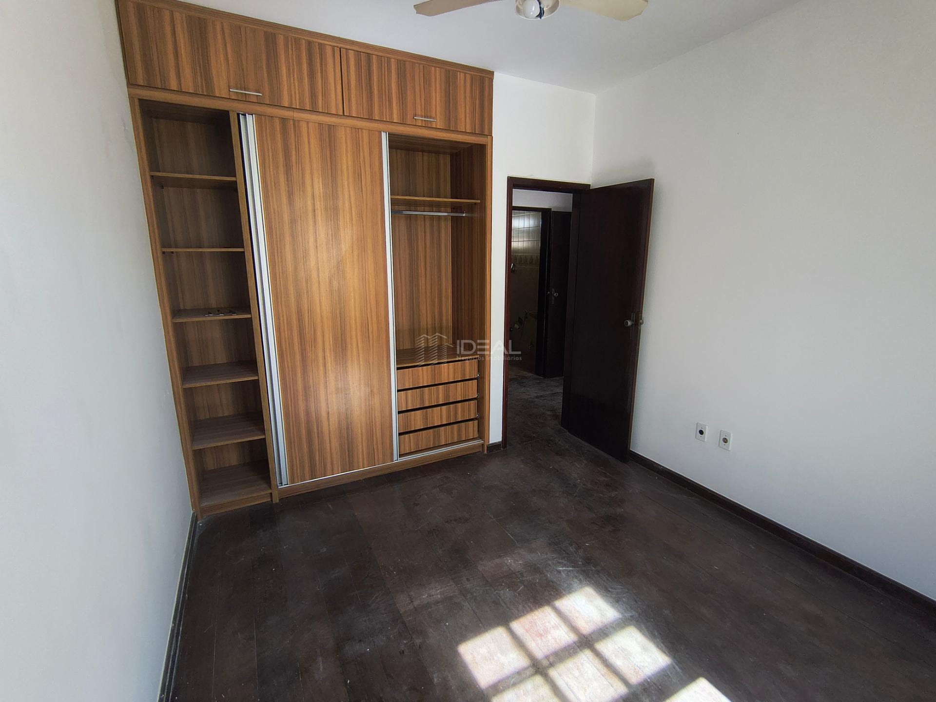Casa para alugar com 4 quartos, 1 suíte, 4 vagas e 180m² no Flamboyant, Campos dos Goytacazes (RJ) — foto 26 de 30
