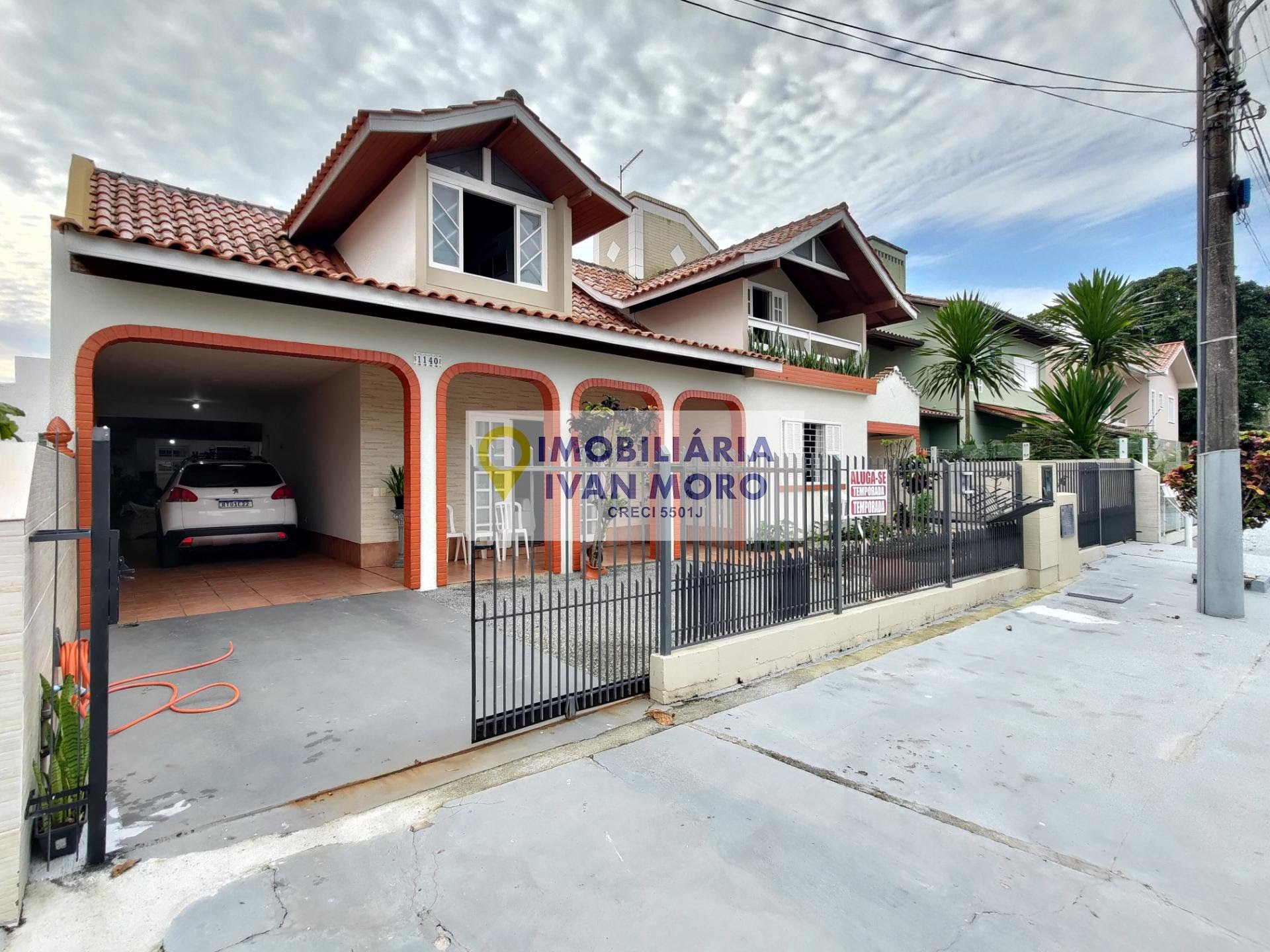 Casa para alugar com 4 quartos, 2 suítes, 3 vagas e 190m² no Daniela, Florianópolis (SC) — foto 3 de 30