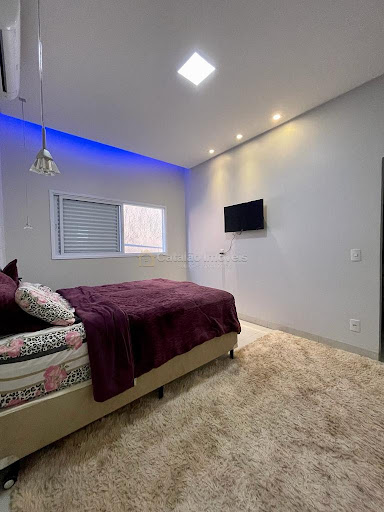 Casa em Residencial Village  -  Catalão