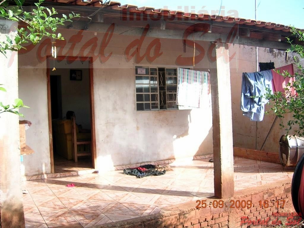 Casa à venda com 2 quartos, 1 banheiro e 300m² no Jardim São João, Santo Antônio da Platina (PR) — foto 2 de 5
