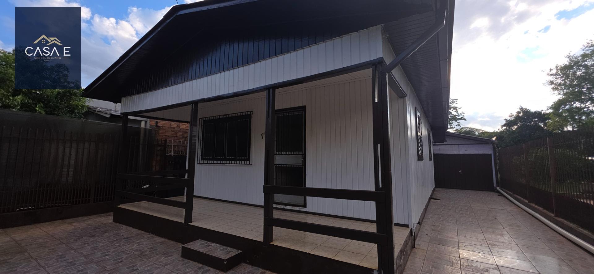 Casa para alugar com 2 quartos, 1 banheiro, 2 vagas e 107m² no Osvaldo Aranha, Ijuí (RS) — foto 11 de 12
