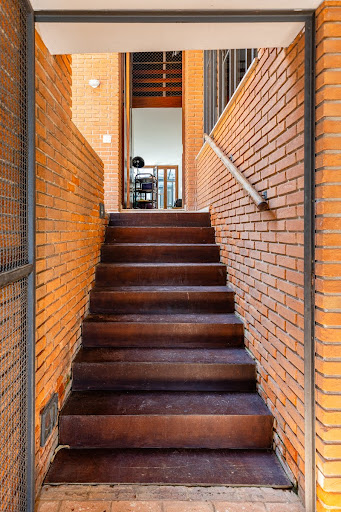 Casa à Venda Rua Guilherme Moura, Alto de Pinheiros/SP