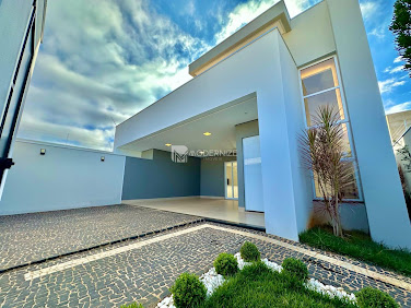 Casa em Loteamento Residencial e Comercial Jardim Athenas  -  Catalão