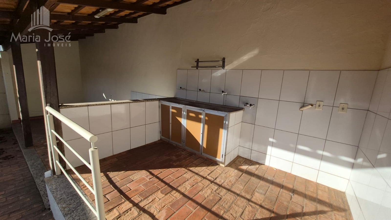 Casa para alugar com 3 quartos, 2 banheiros e 3 vagas no São Geraldo, Sete Lagoas (MG) — foto 16 de 27