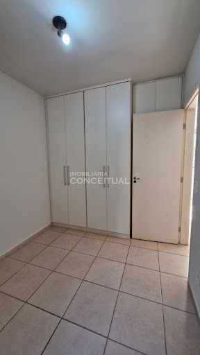 Quarto 2 - Armário