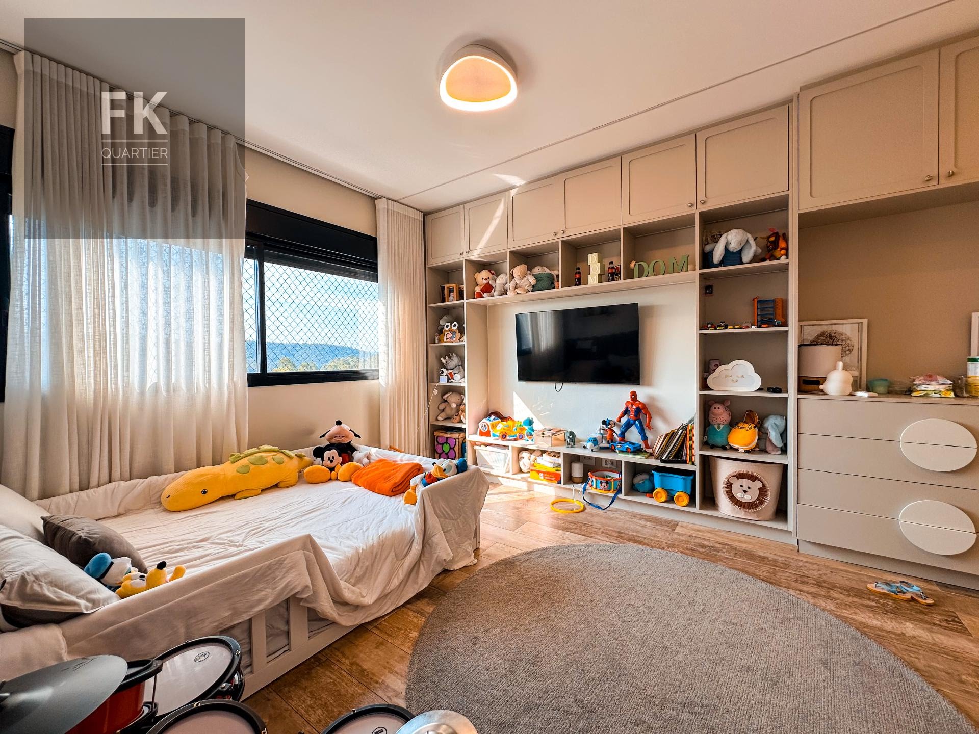 Casa à venda com 4 quartos, 4 suítes, 4 vagas e 347m² no Cidade Tamboré, Santana de Parnaíba (SP) — foto 29 de 30