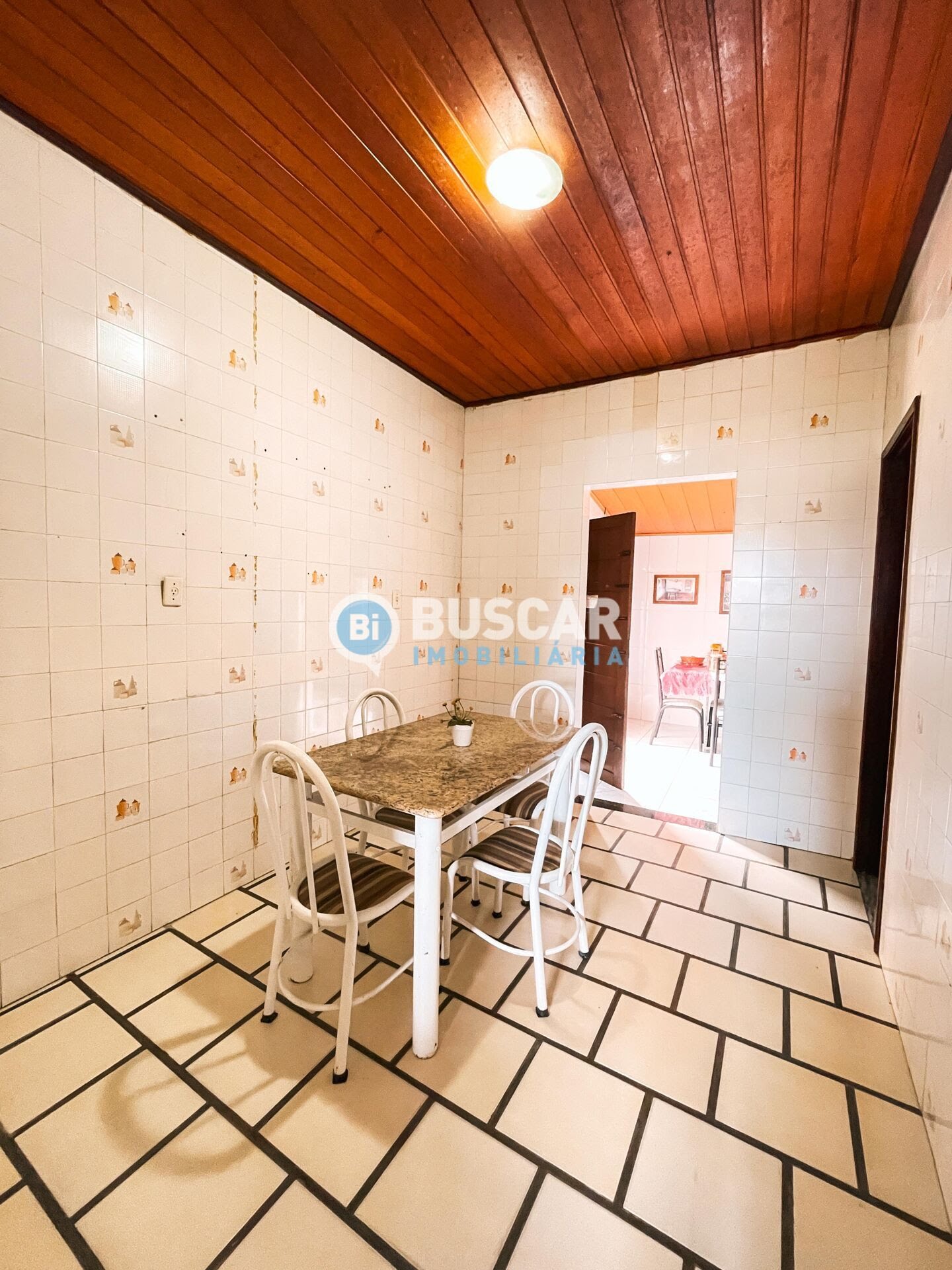 Casa à venda com 3 quartos, 1 suíte, 3 vagas e 360m² no Olhos D'água, Feira de Santana (BA) — foto 8 de 24