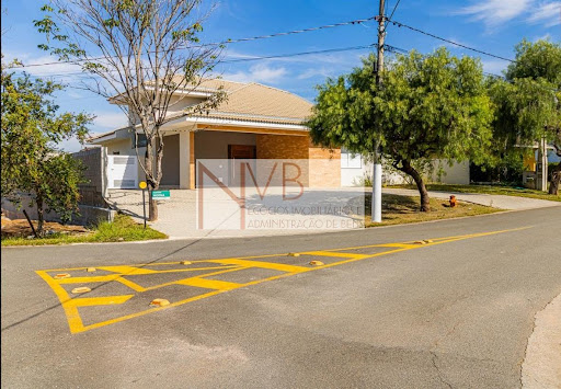 Luxuosa casa no Condomínio em Haras Pindorama - R$ 1.990.000