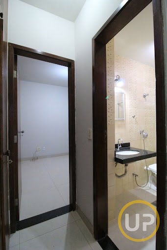 Acesso Área Íntima do Apartamento