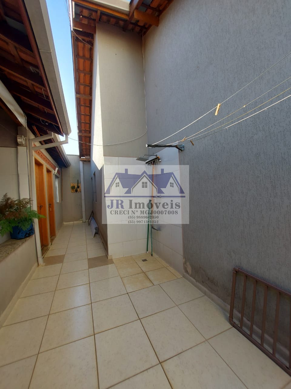 Casa à venda com 3 quartos, 1 suíte, 2 vagas e 222m² no Centro, Piranguinho (MG) — foto 8 de 30