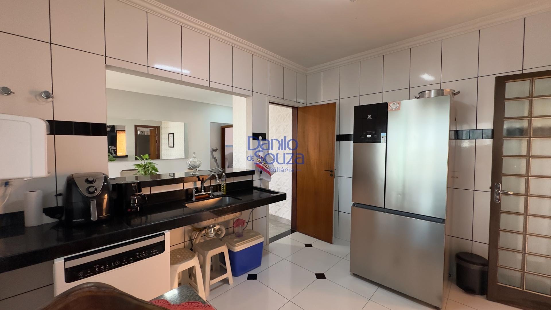 Casa à venda com 3 quartos, 1 suíte, 2 vagas e 404m² no Camuá, Araxá (MG) — foto 6 de 20