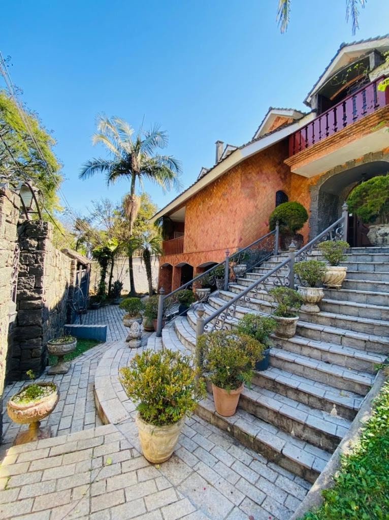 Casa à venda com 6 quartos, 4 suítes, 9 vagas e 600m² no Morumbi, São Paulo (SP) — foto 10 de 30