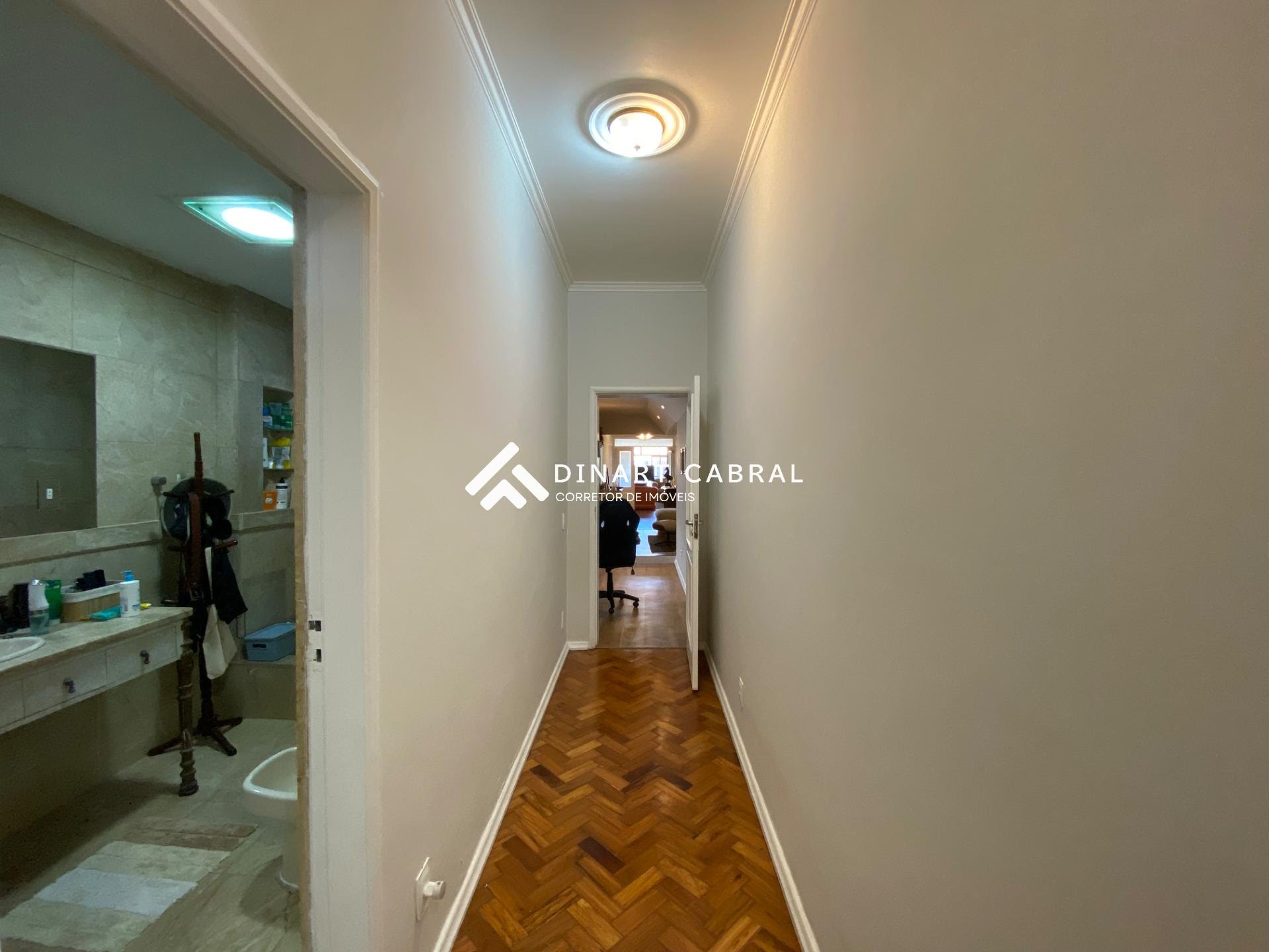 Apartamento à venda com 4 quartos, 4 banheiros, 1 vaga e 248m² no Copacabana, Rio de Janeiro (RJ) — foto 11 de 30