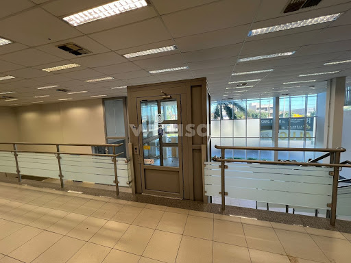 Sala Comercial em Parque Residencial Laranjeiras   -  Serra