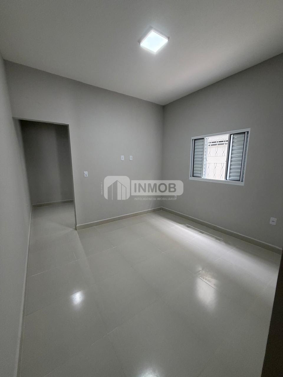 Casa à venda com 3 quartos, 1 suíte, 1 vaga e 96m² no Jardim Columbia, Taubaté (SP) — foto 17 de 27