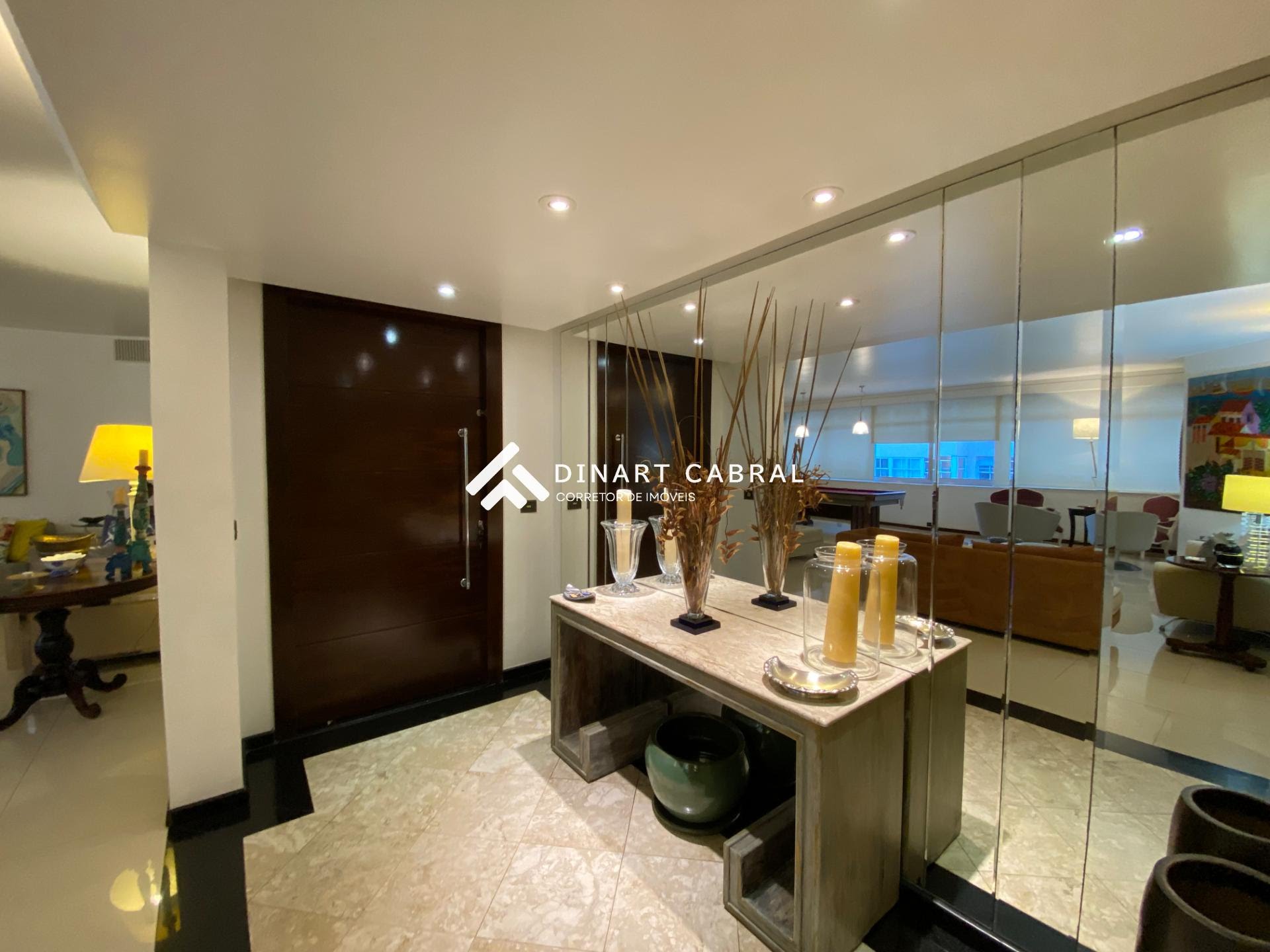 Apartamento à venda com 4 quartos, 2 suítes, 1 vaga e 300m² no Copacabana, Rio de Janeiro (RJ) — foto 3 de 30