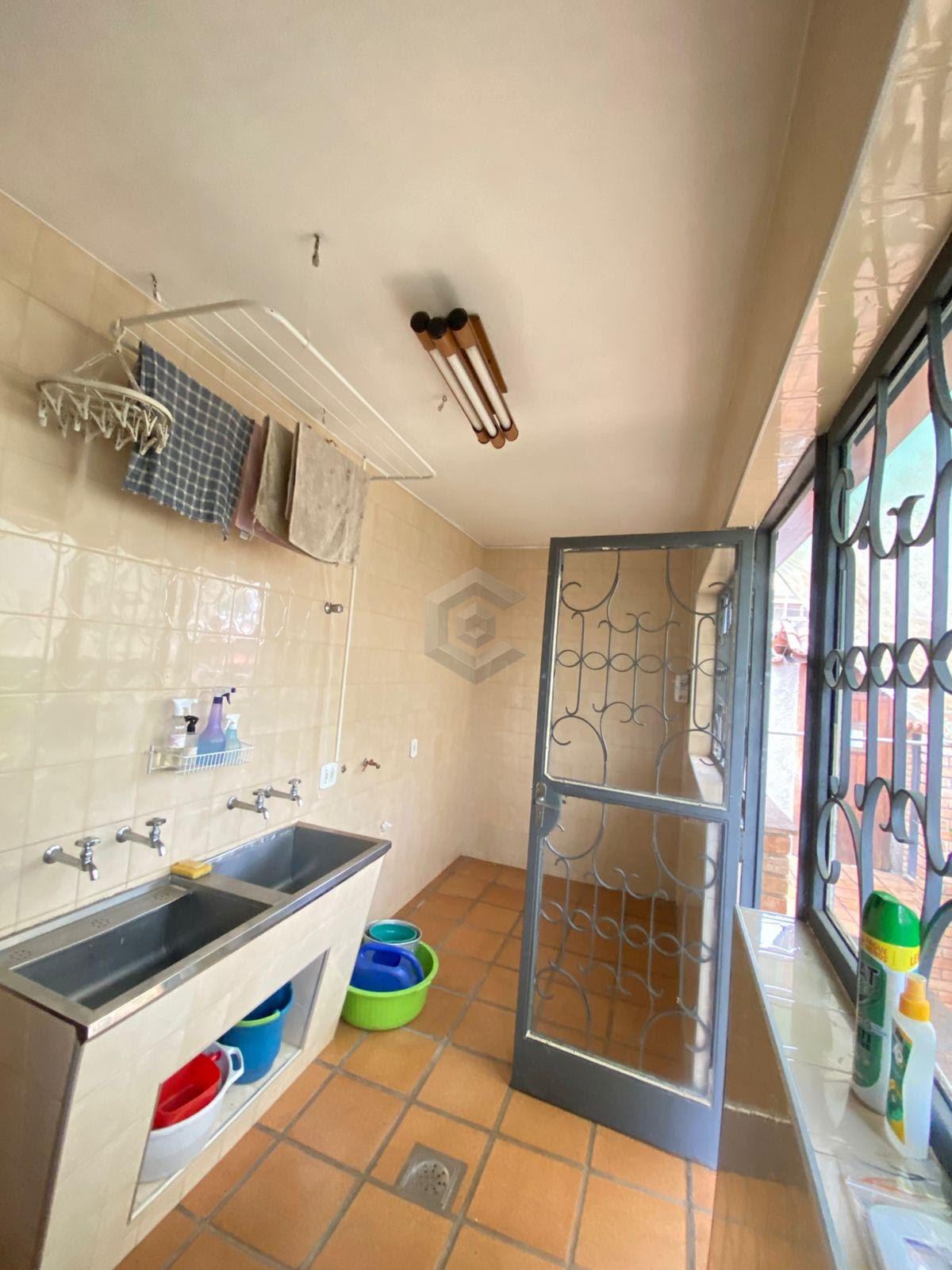 Casa para alugar com 4 quartos, 2 suítes, 6 vagas e 366m² no Jardim Santa Rosália, Sorocaba (SP) — foto 28 de 30