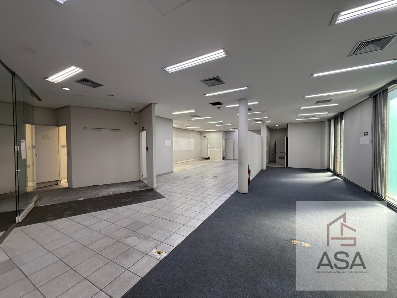 Loja-Salão, 352 m² - Foto 1