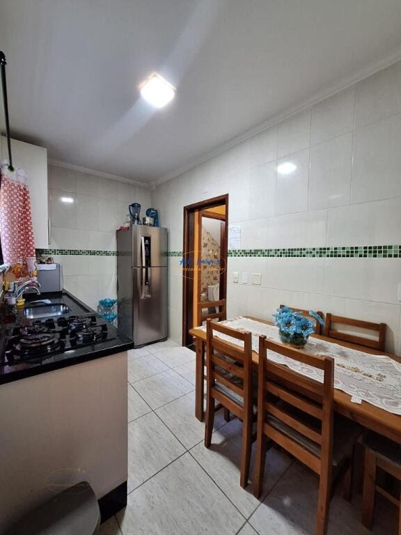 Casa à venda com 2 quartos, 1 suíte, 2 vagas e 70m² no Vila Assuncao, Praia Grande (SP) — foto 5 de 29