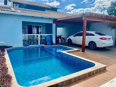 Casa em Loteamento Copacabana  -  Catalão