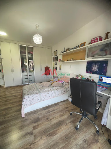 Casa Sobrado à Venda em Parque Terra Nova II - 5 Dormitórios