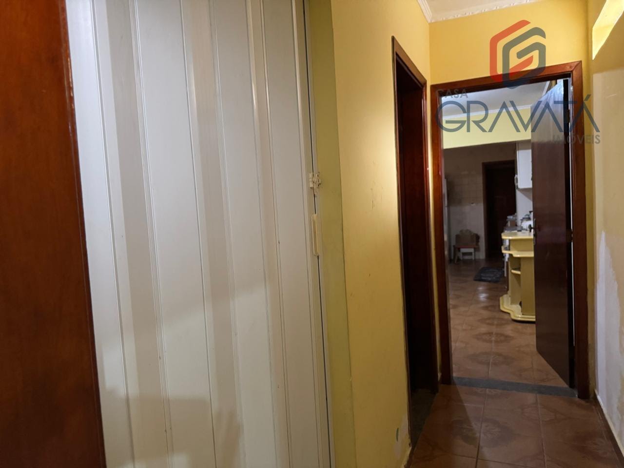 Casa à venda com 4 quartos, 4 suítes, 2 vagas e 294m² no Jardim Guarará, Santo André (SP) — foto 8 de 24