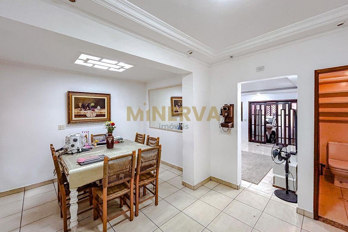 Casa à venda com 4 quartos, 3 banheiros, 2 vagas e 220m² no Parque São Jorge, São Paulo (SP) — foto 3 de 30