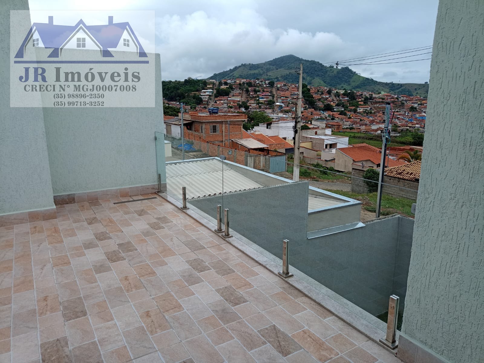 Casa à venda com 3 suítes, 3 vagas e 220m² no Santa Terezinha, Itajubá (MG) — foto 12 de 29