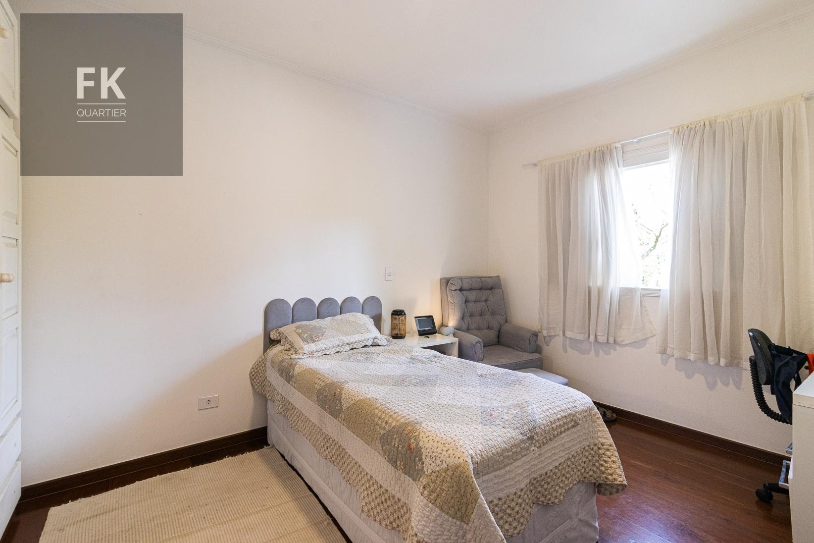 Casa à venda com 4 quartos, 4 suítes, 4 vagas e 398m² no Alphaville, Santana de Parnaíba (SP) — foto 28 de 30
