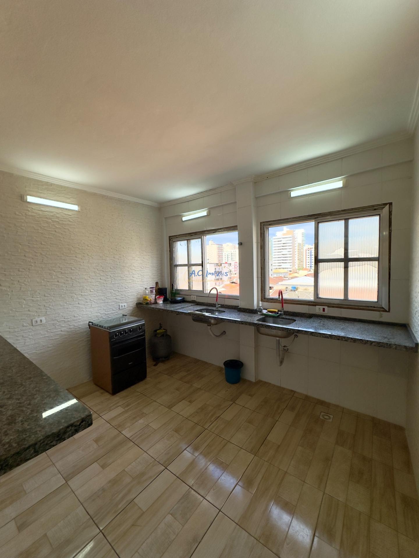 Apartamento à venda com 1 quarto, 1 banheiro, 1 vaga e 41m² no Vila Tupi, Praia Grande (SP) — foto 4 de 10