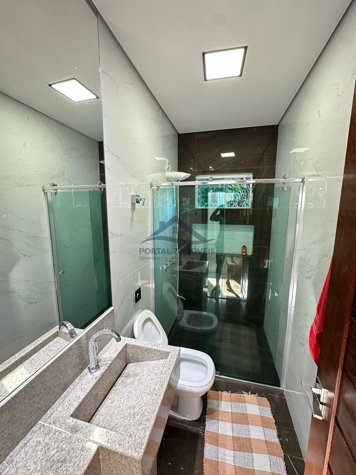 Casa à venda com 4 quartos, 1 suíte, 3 vagas e 300m² no Colorado, Sete Lagoas (MG) — foto 9 de 17