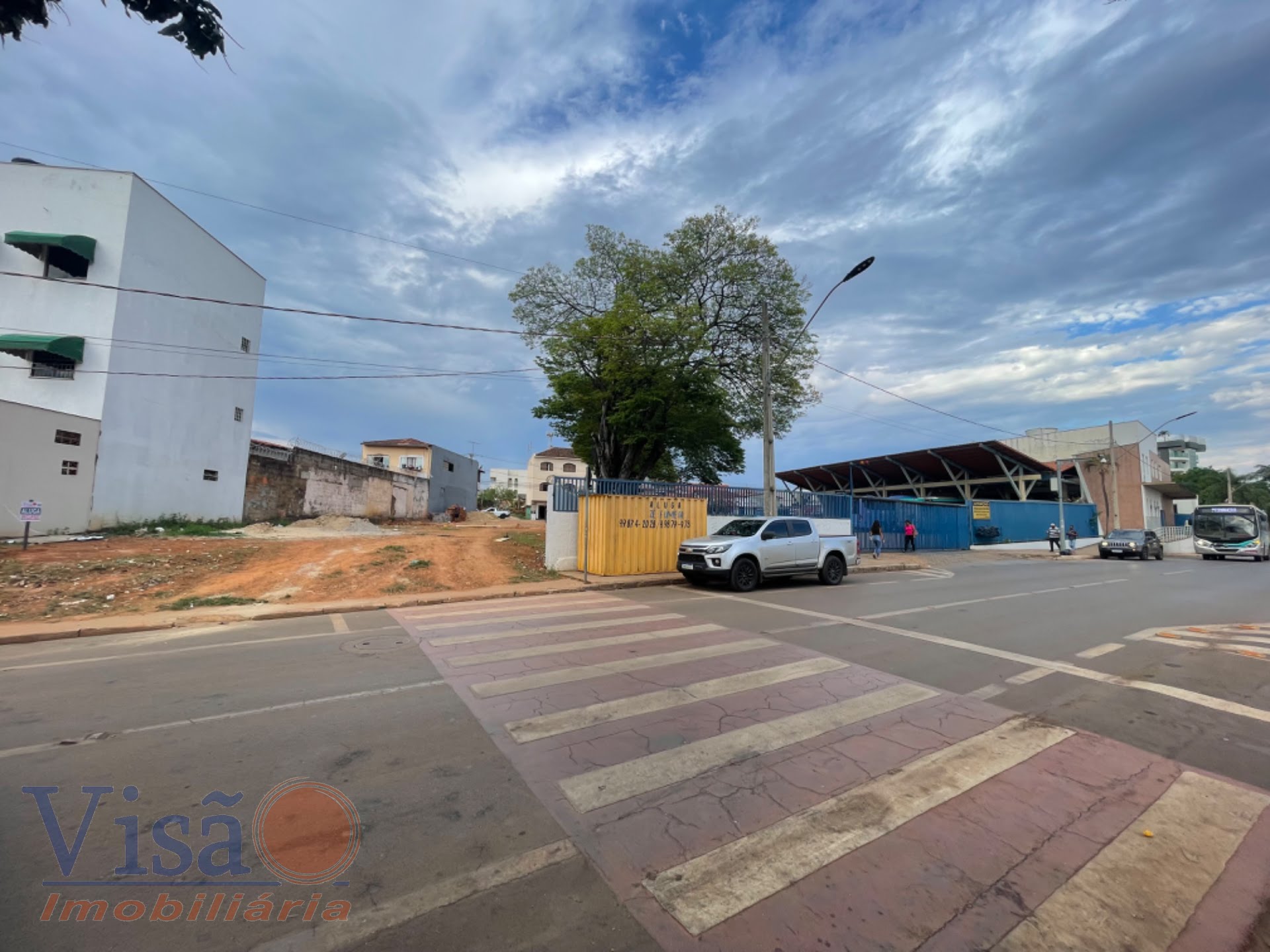 Terreno para alugar com 380m² de terreno no Centro, Paracatu (MG) — foto 2 de 2