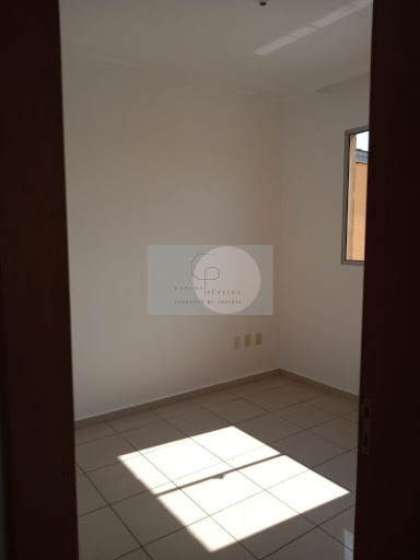Quarto (outro ângulo)