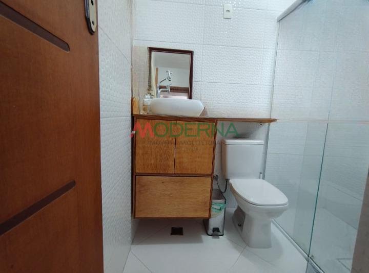Casa à venda com 4 quartos, 1 suíte, 2 vagas e 208m² no Piraporinha, Diadema (SP) — foto 14 de 30