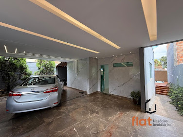 Casa à Venda no bairro Santa Edwirges, Pará de Minas, 180m², 2 Quartos