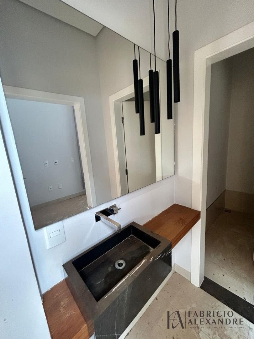 Casa à venda com 3 quartos, 3 suítes, 4 vagas e 220m² no Residencial Gaivota I, São José do Rio Preto (SP) — foto 12 de 18