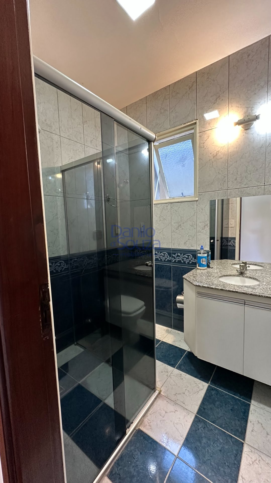Casa à venda com 3 quartos, 1 suíte, 4 vagas e 300m² no Alvorada, Araxá (MG) — foto 21 de 25
