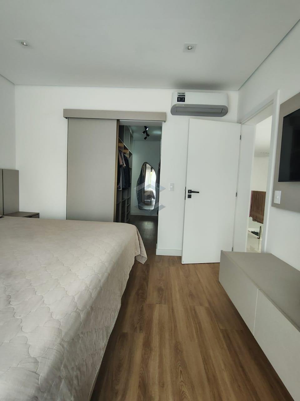 Casa à venda com 3 quartos, 3 suítes, 4 vagas e 271m² no Condomínio Cyrela Landscape, Votorantim (SP) — foto 22 de 29