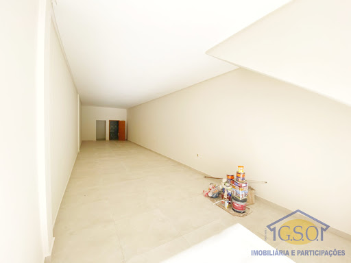 Loja/Salão em Parque Residencial Laranjeiras - Serra, ES
