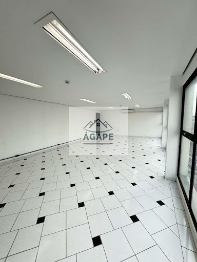 Sala Comercial  em Santo Amaro  -  São Paulo