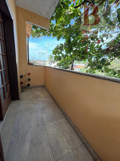 Casa em Barbuda  -  Magé