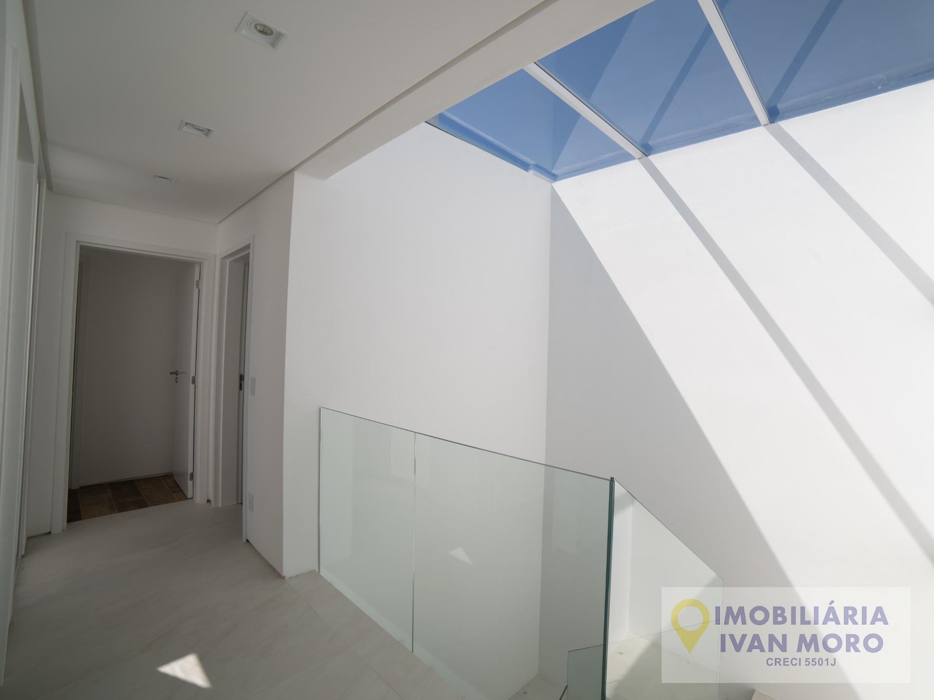 Casa à venda com 4 quartos, 4 suítes, 6 vagas e 297m² no São João do Rio Vermelho, Florianópolis (SC) — foto 17 de 30