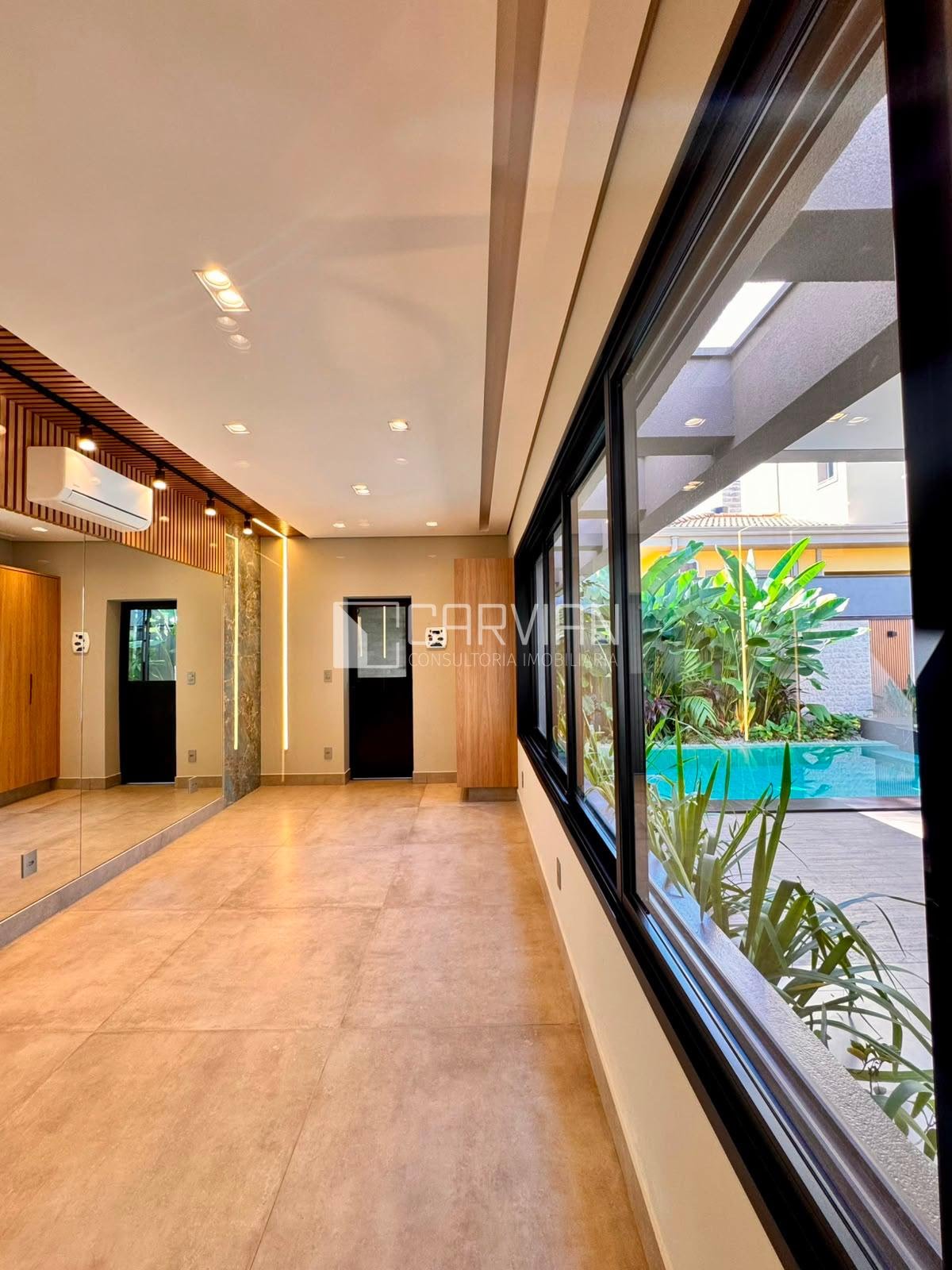 Casa à venda com 4 quartos, 4 suítes, 2 vagas e 450m² no Condomínio Guaporé, Ribeirão Preto (SP) — foto 2 de 30