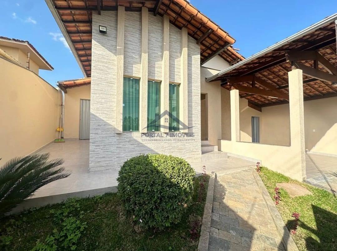 Casa à venda com 3 quartos, 1 suíte, 4 vagas e 360m² no Iporanga, Sete Lagoas (MG) — foto 2 de 18