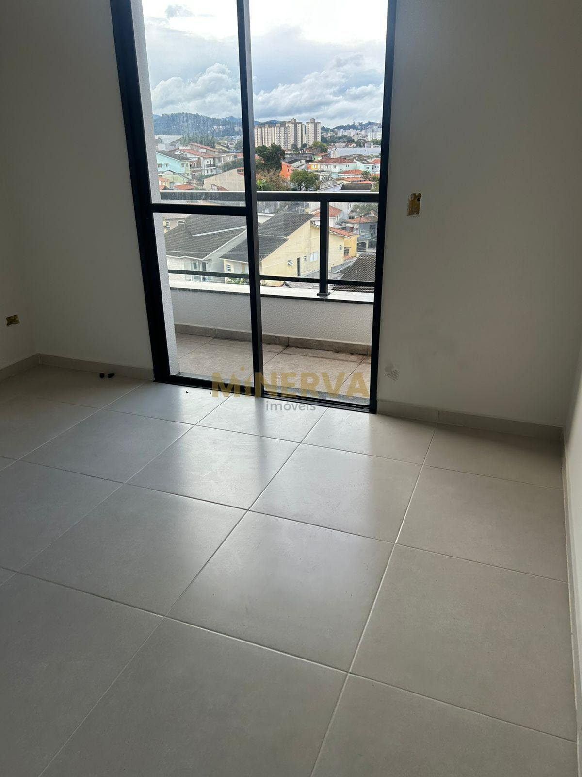 Casa à venda com 3 quartos, 3 suítes, 6 vagas e 137m² no Picanço, Guarulhos (SP) — foto 6 de 11
