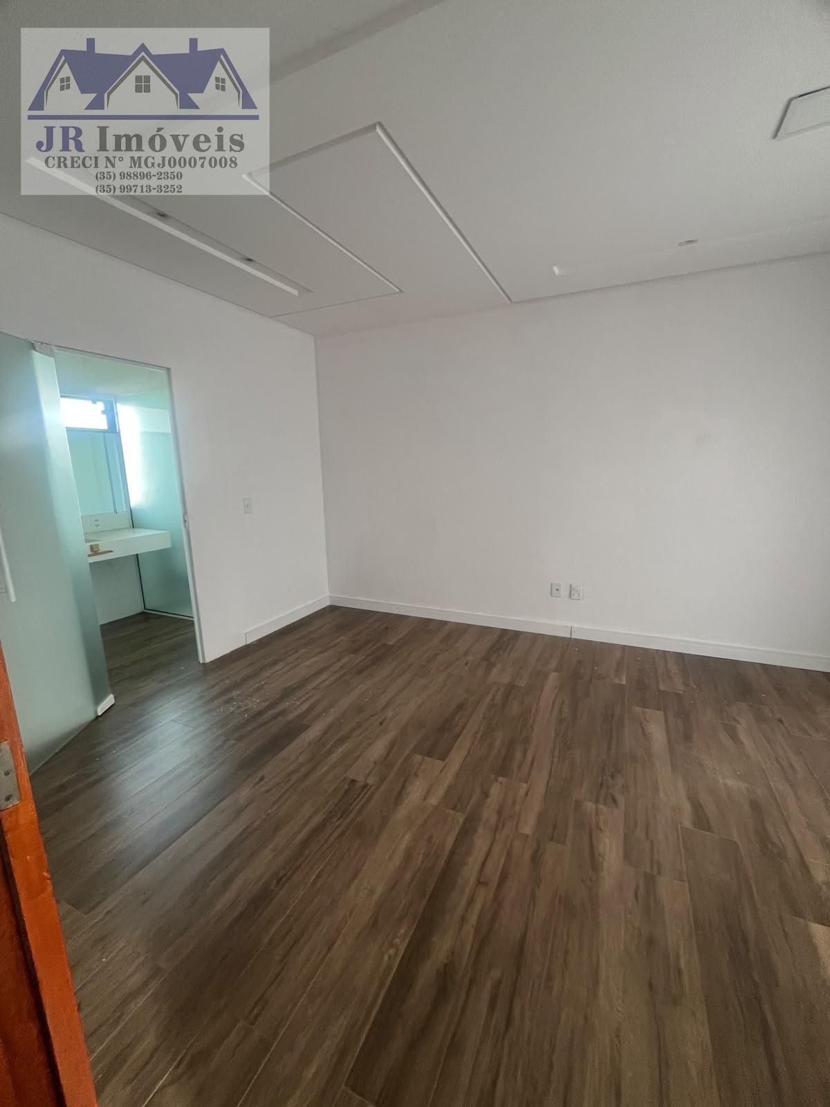 Casa para alugar com 2 quartos, 1 suíte e 3 vagas no Centro, Piranguinho (MG) — foto 25 de 30