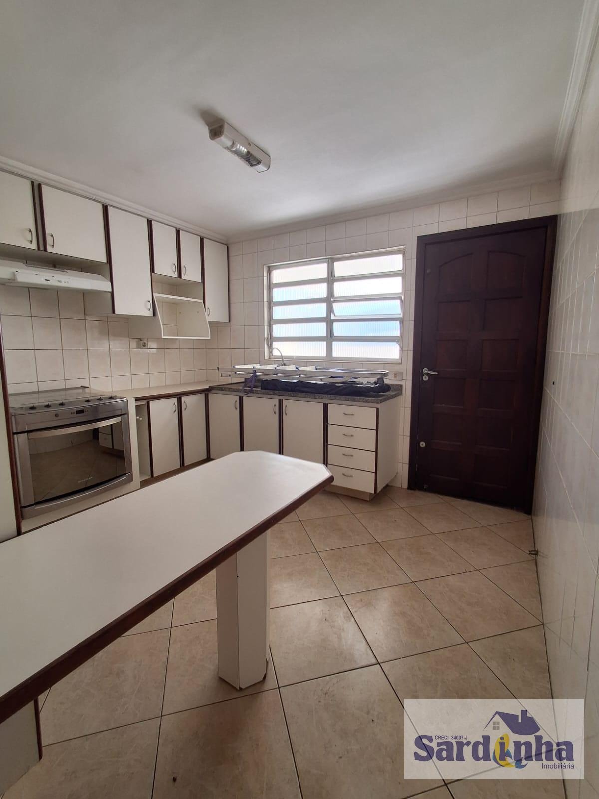 Casa à venda com 3 quartos, 1 suíte, 2 vagas e 150m² no Parque Monte Alegre, Taboão da Serra (SP) — foto 10 de 17